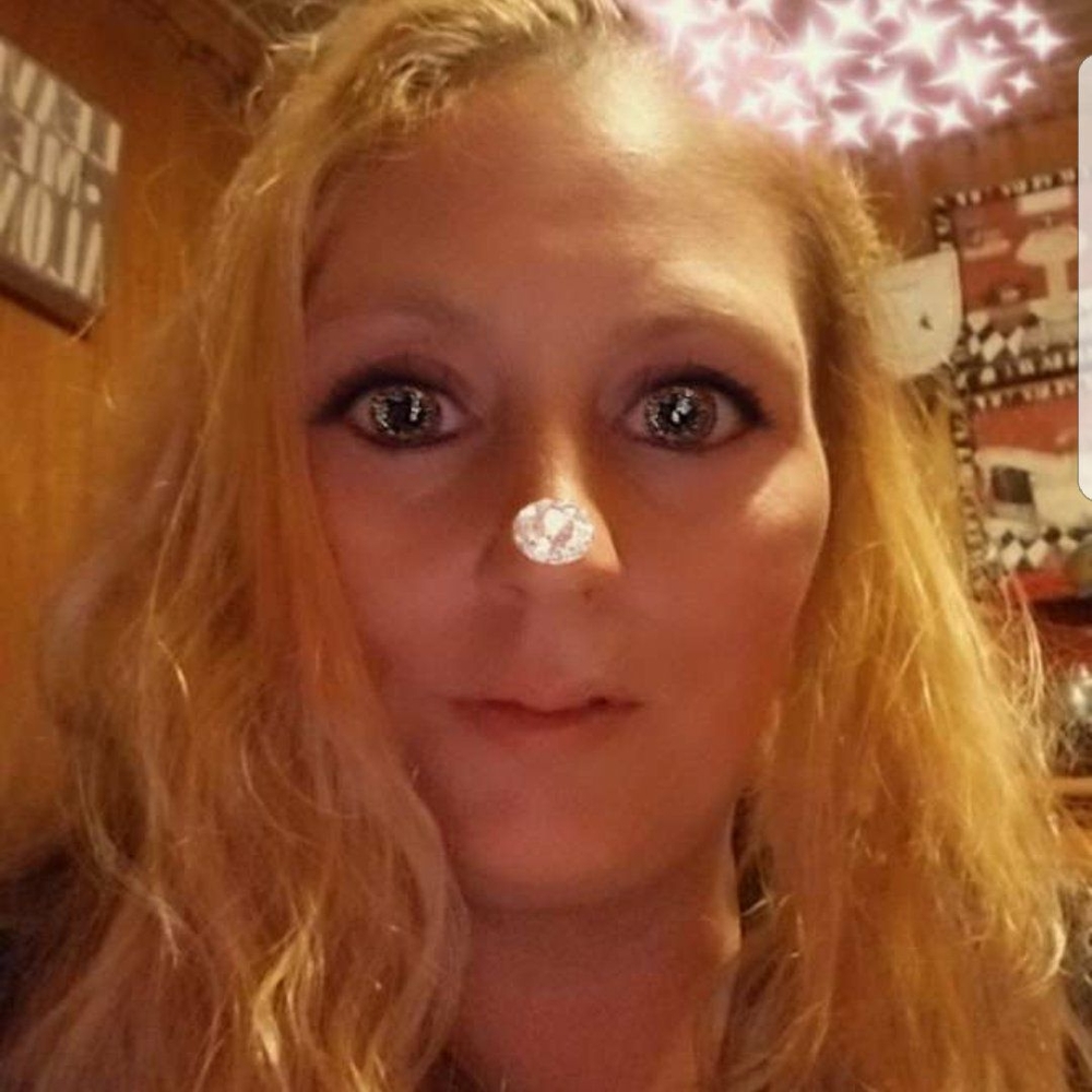 Meet your Posher, Leslye